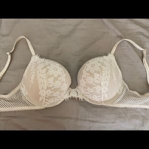 VS Dream Angels Push up cream laced 34 C